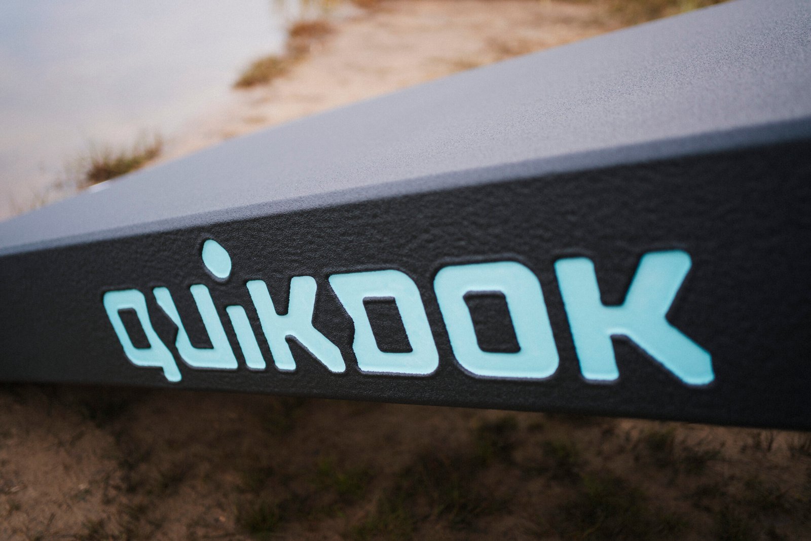Modular floating platform quikdok